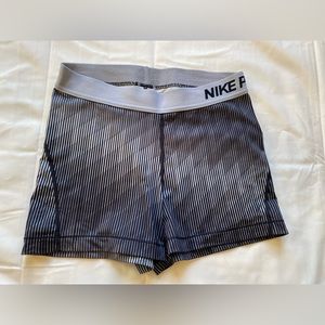 NIKE PRO 3-in Spandex